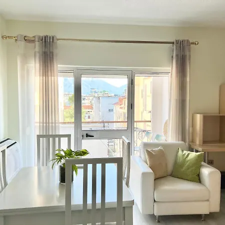 شقة Rolling - Near Blloku *