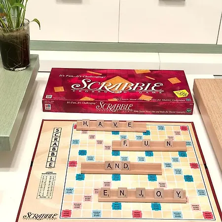 Rolling - Near Blloku تيرانا